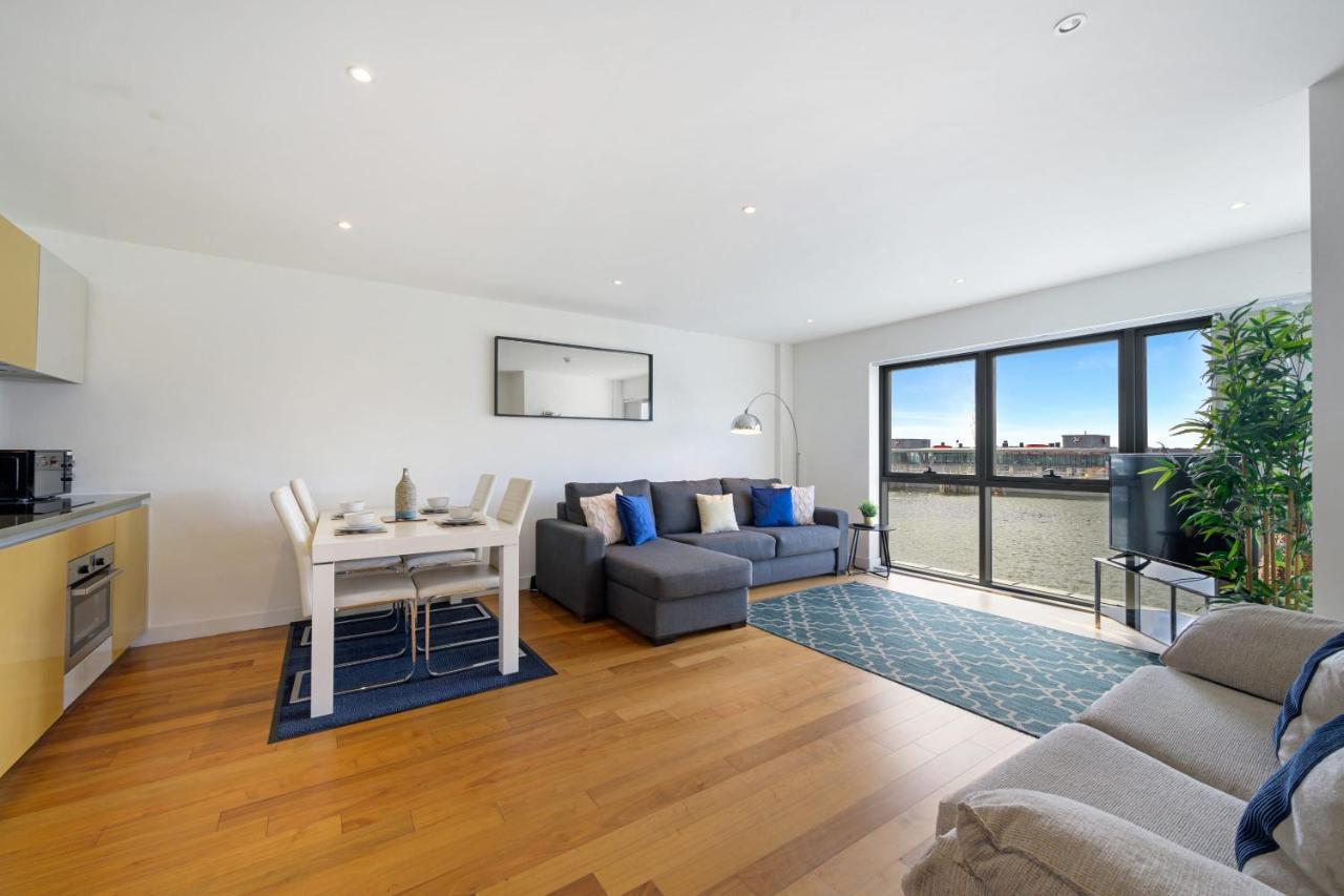 Host & Stay - Waterfront View Liverpool Exterior photo